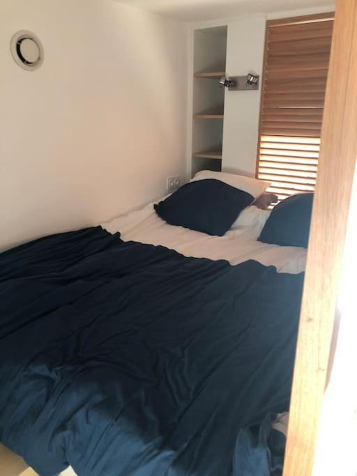 Joli Sur Le Port Apartment